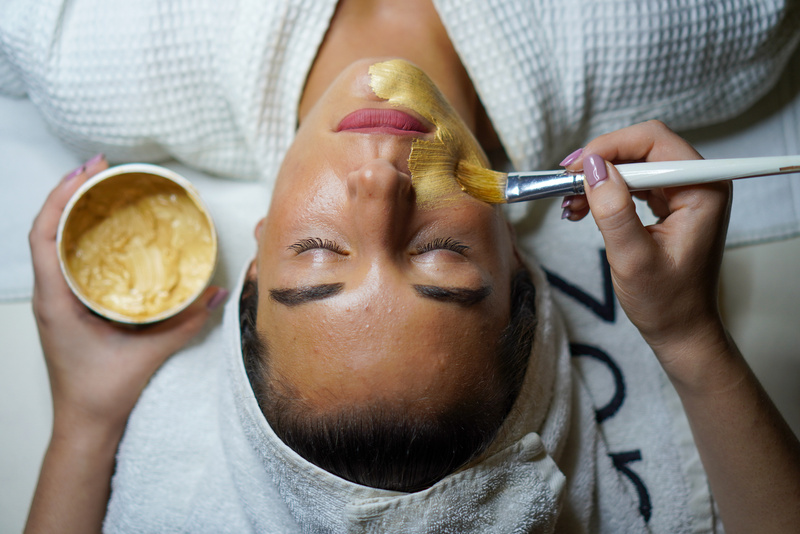 Aplicação de peeling facial